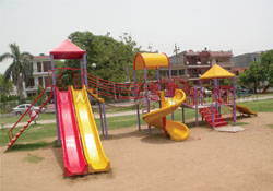 Multi Activity Play Station - MAPS 016